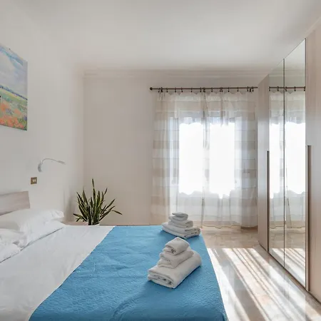 Apartment27 Apartman *