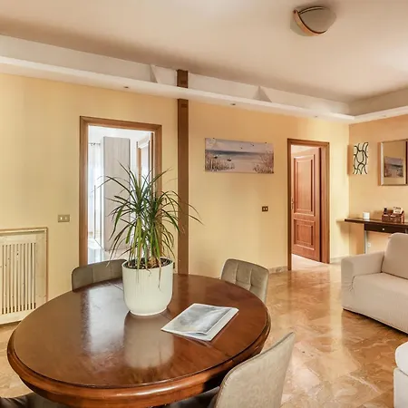 Апартаменты Apartment27
